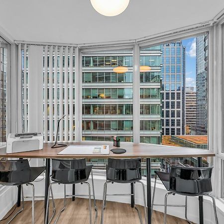 1-Br Condo In Downtown Coal Harbour With Parking And City Views Vancouver Esterno foto