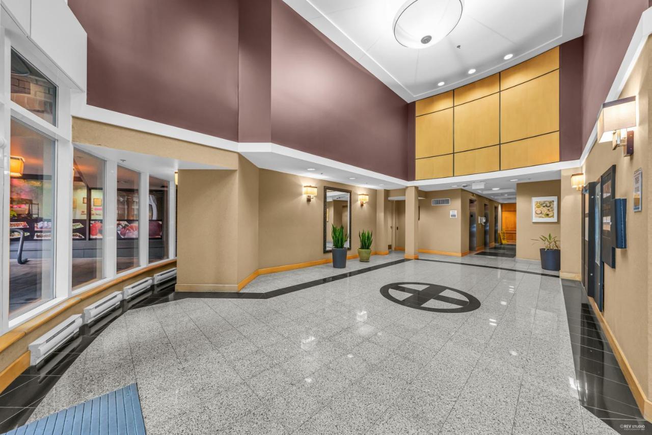 1-Br Condo In Downtown Coal Harbour With Parking And City Views Vancouver Esterno foto