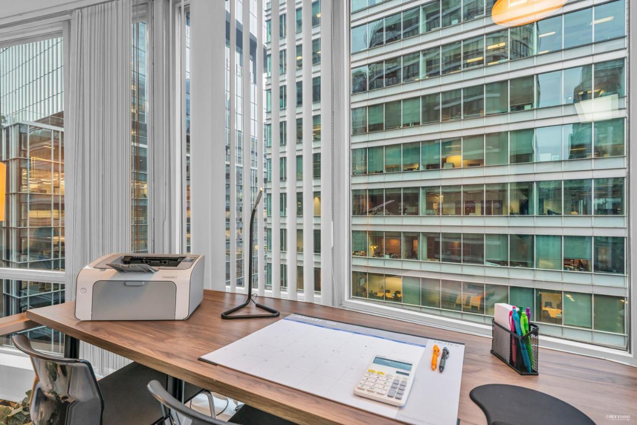 1-Br Condo In Downtown Coal Harbour With Parking And City Views Vancouver Esterno foto